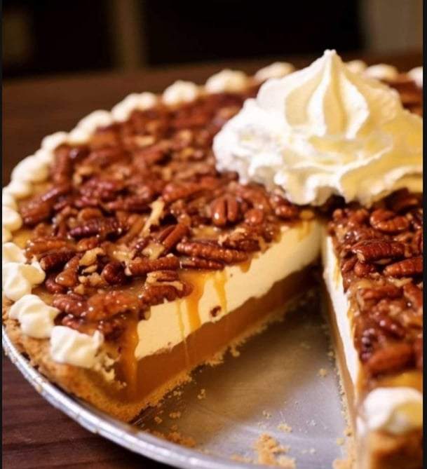mouthwatering Pecan Pie Cheesecake