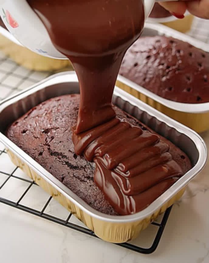 Ultra-Moist Chocolate Chip Loaf Cake